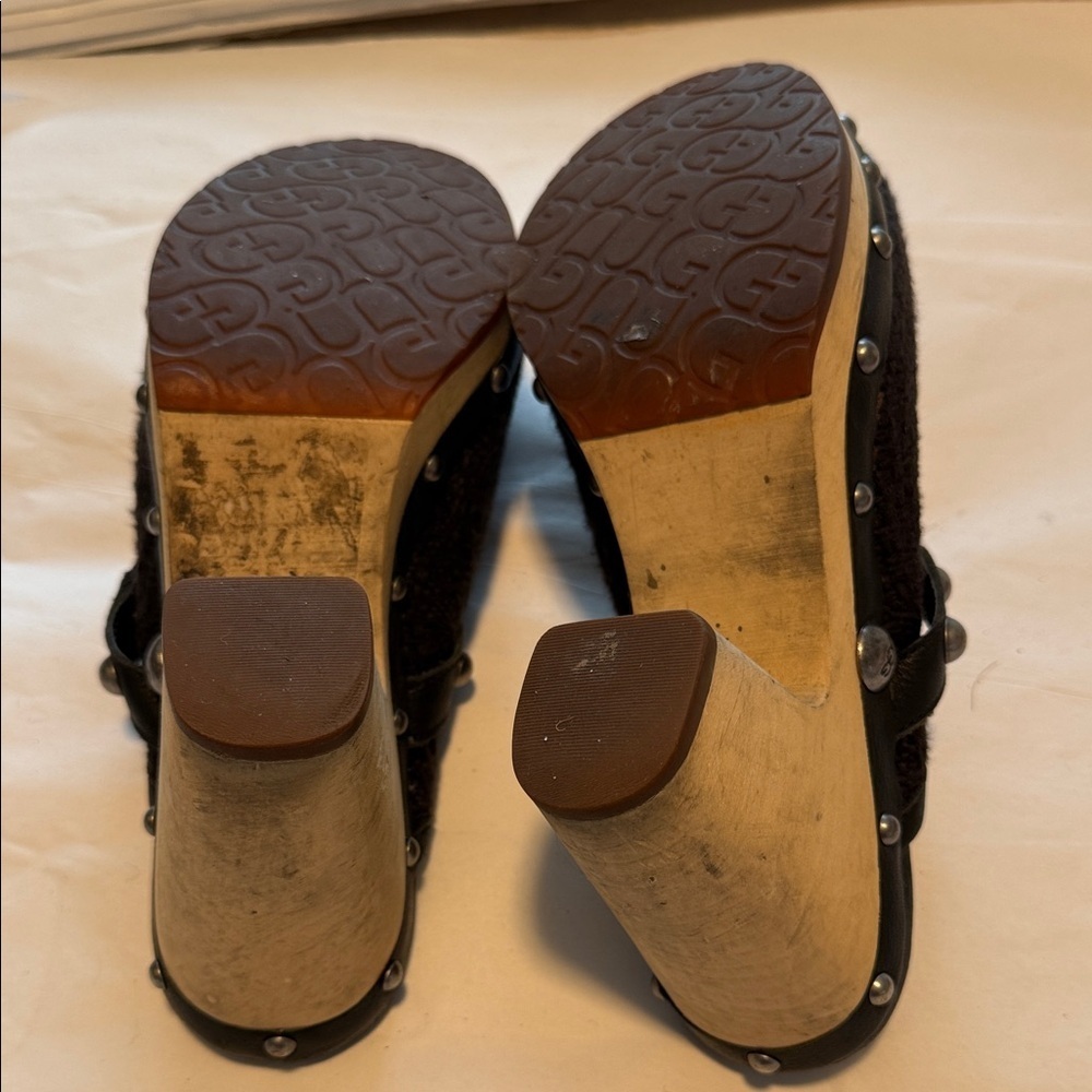 UGG Jolene Leather Platform Clogs with Wooden Heel Black Studded Women's 8 - Picture 10 of 12